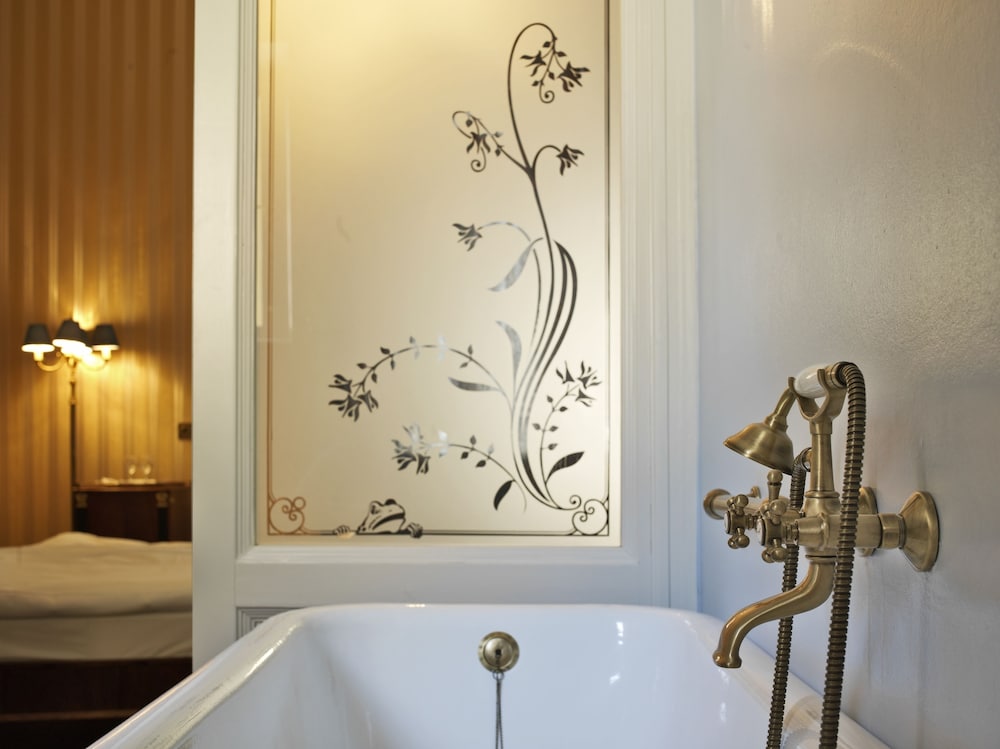 Gerloczy Cafe & Rooms Delux 38/50