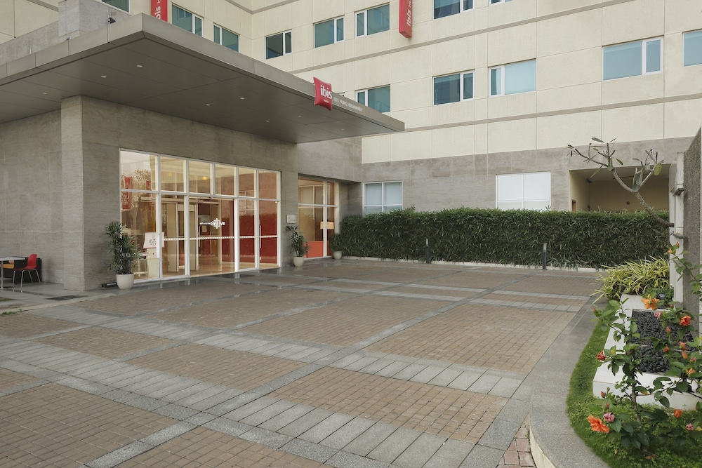 Ibis Pune Hinjewadi 59/67