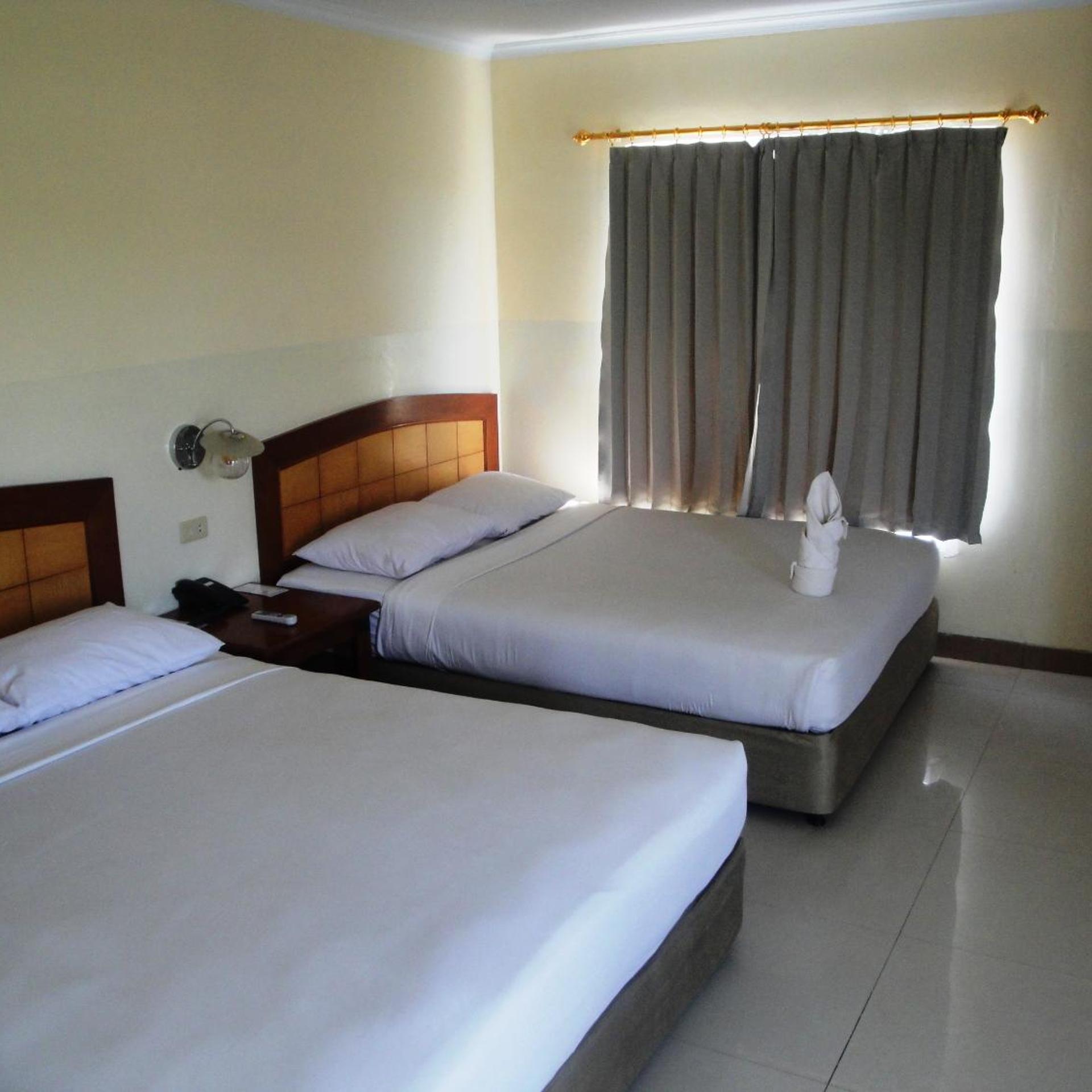 Hotel Celebes 19/56