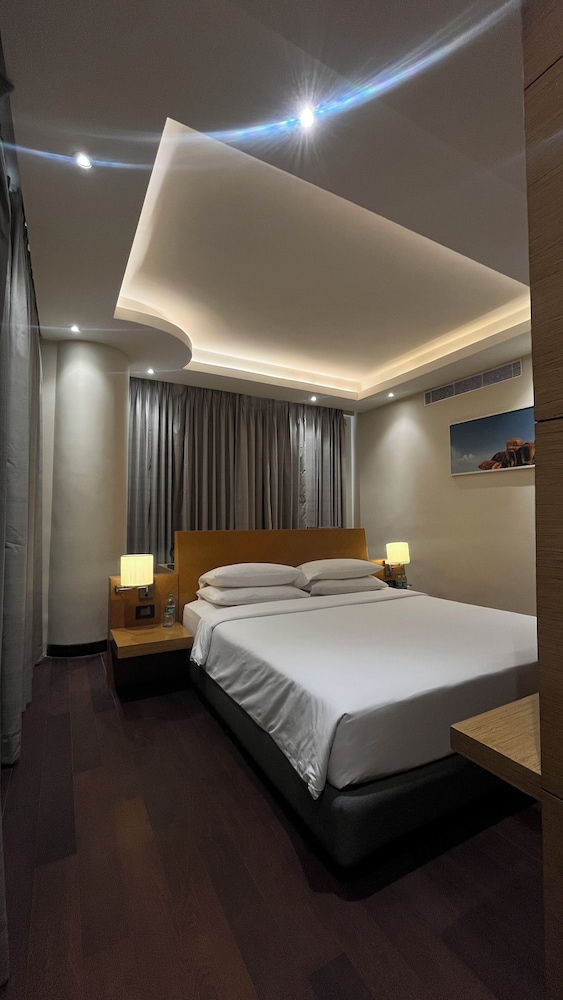HYATT PLACE HAMPI 22/78