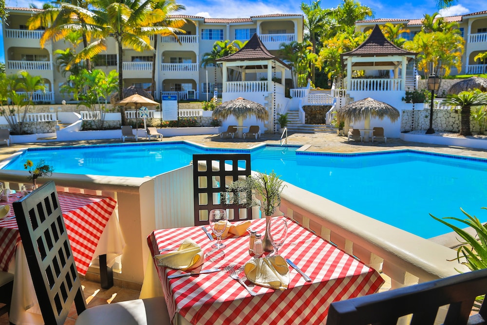 Lifestyle Tropical Beach Resort & Spa in PUERTO PLATA