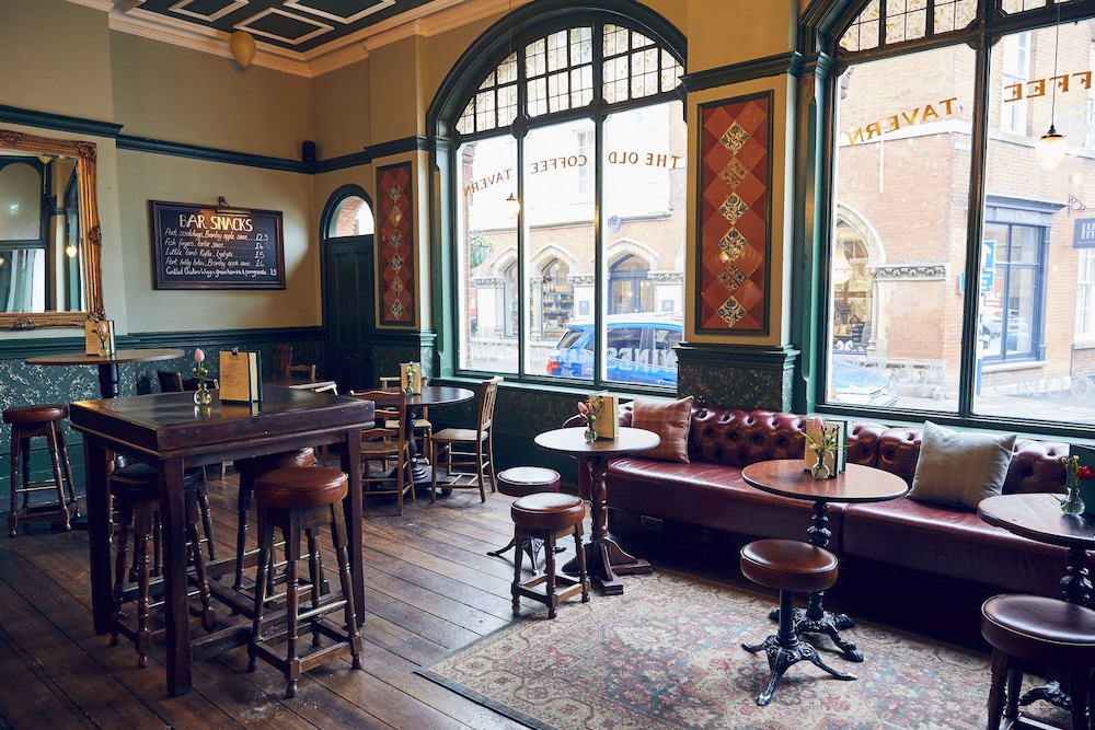 The Old Coffee Tavern 13/21