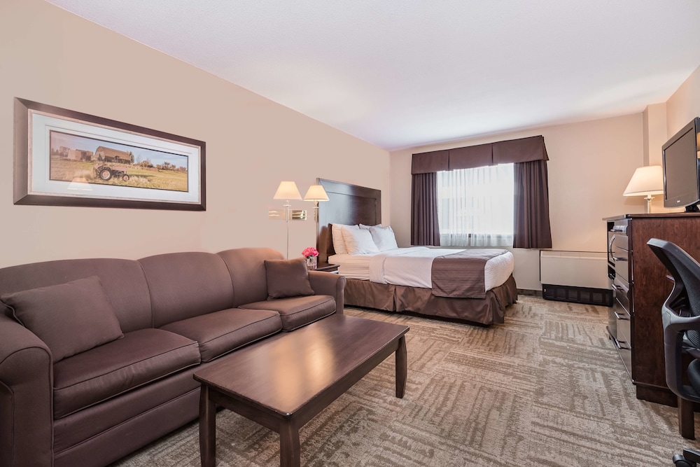 Coast Swift Current Hotel 53/65