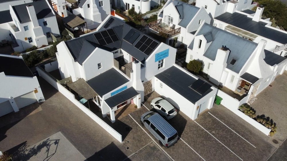 Baywatch Villa Guest House And Self Catering Accommodation 18/50