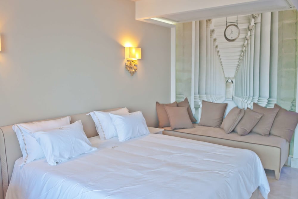 Royal Marmin Bay Boutique and Art Hotel 6/50