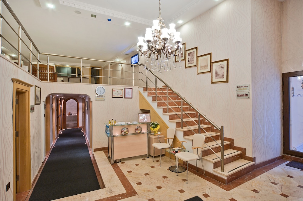 Lobby at Byzantium Hotel & Suites, ISTANBUL