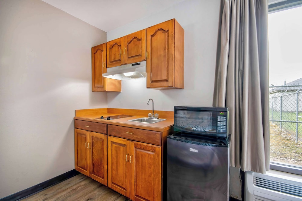 Motel6 Abbeville, LA 10/65