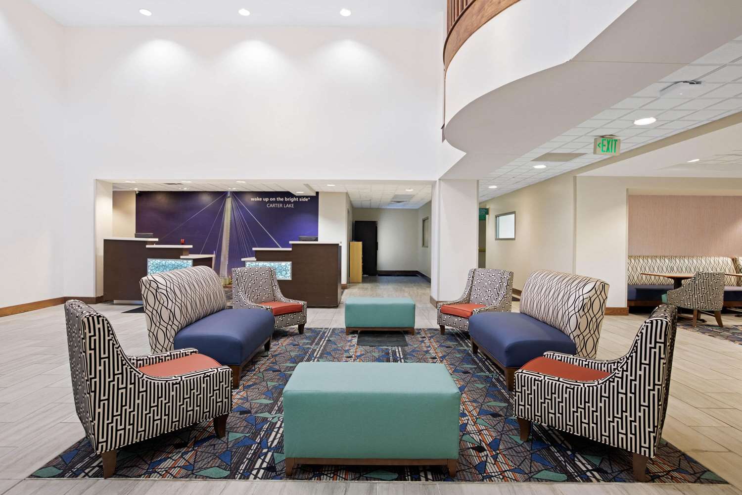 La Quinta Inn & Suites by Wyndham Omaha Airport Downtown 14/25