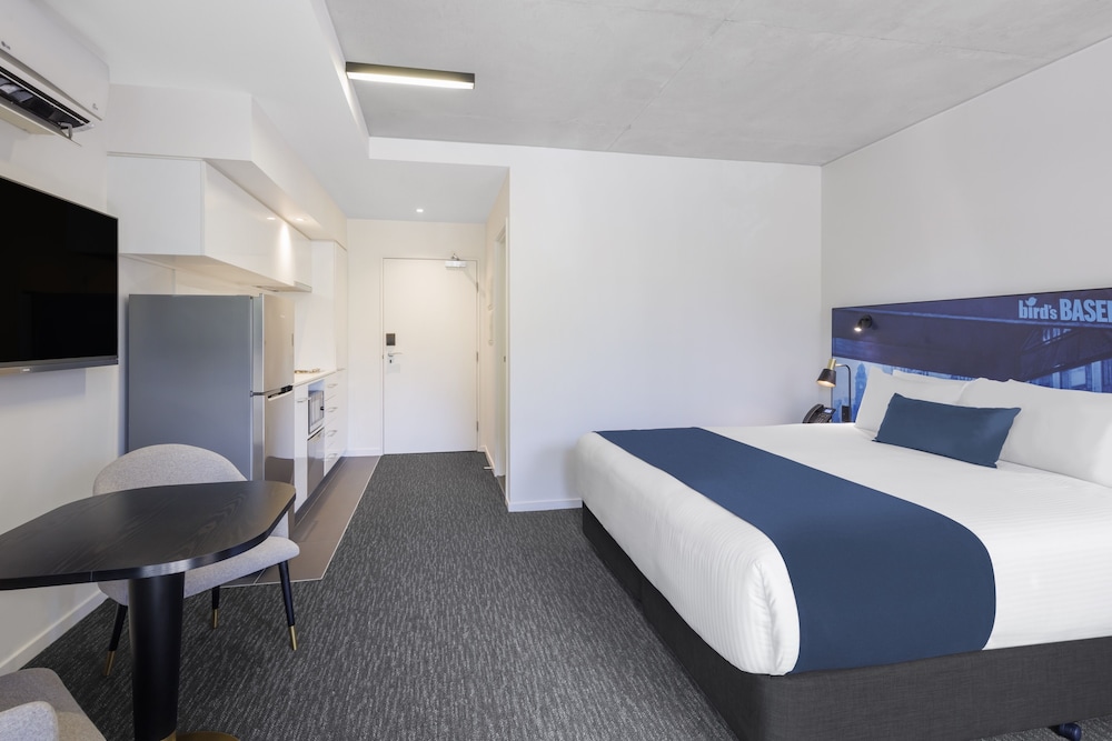 Oaks Melbourne St Kilda Road Hotel 57/64