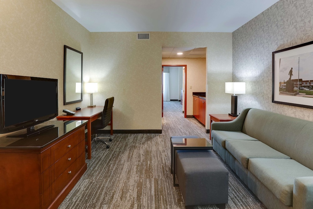 Drury Inn and Suites Kansas City Independence 30/38