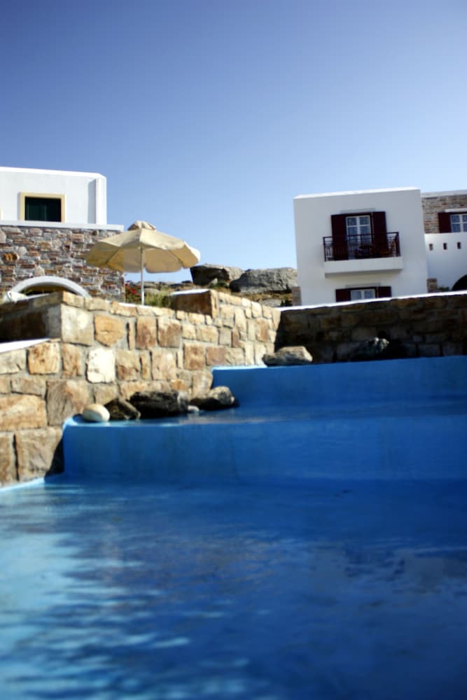 Naxos Palace 42/49