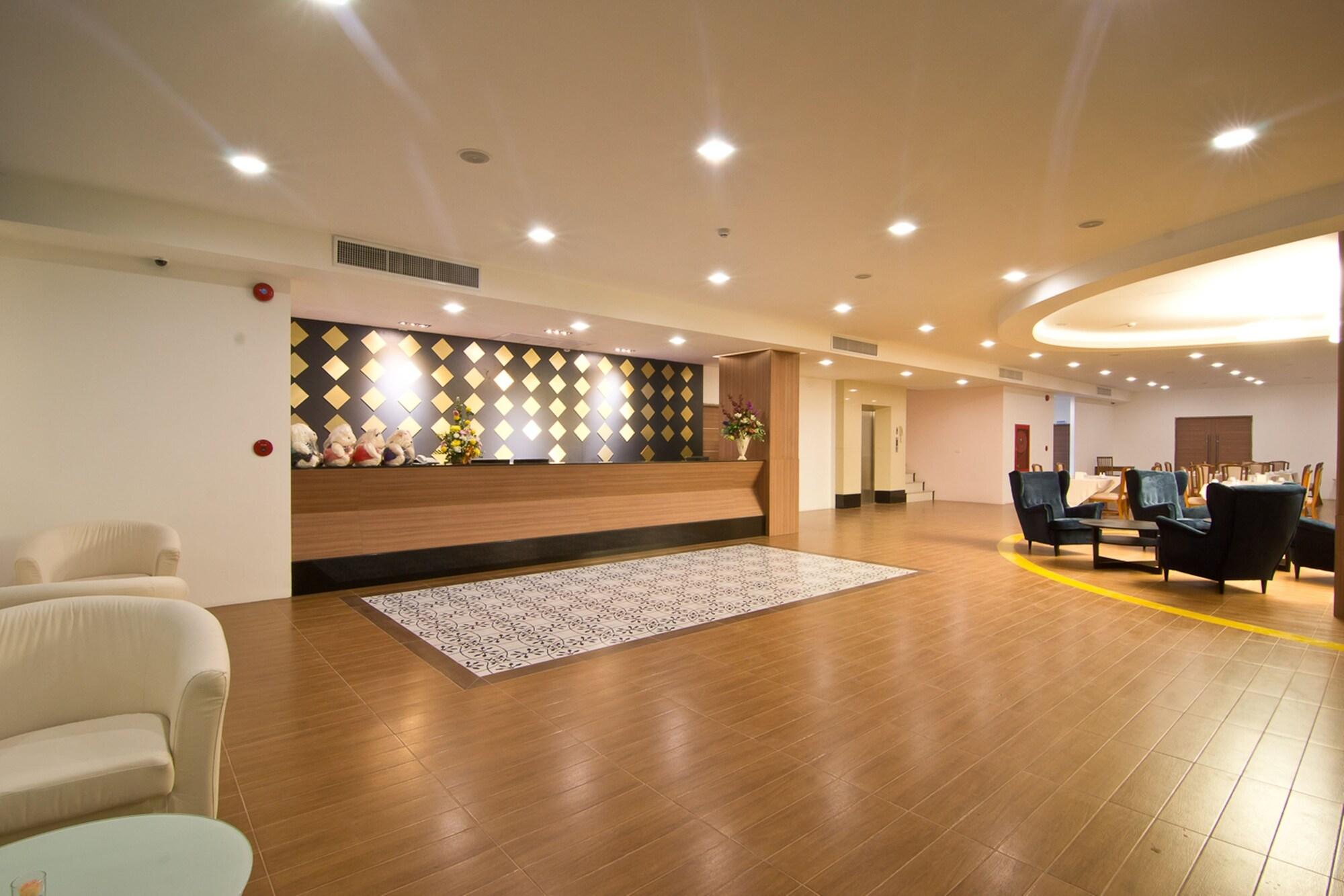 Tevan Jomtien Pattaya 6/50