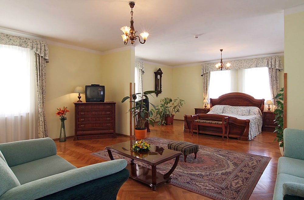 Boutique Hotel Constans 26/50