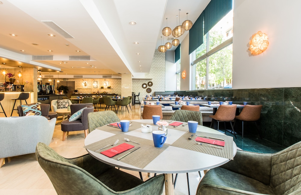 Leonardo Hotel Barcelona Gran Via 45/65