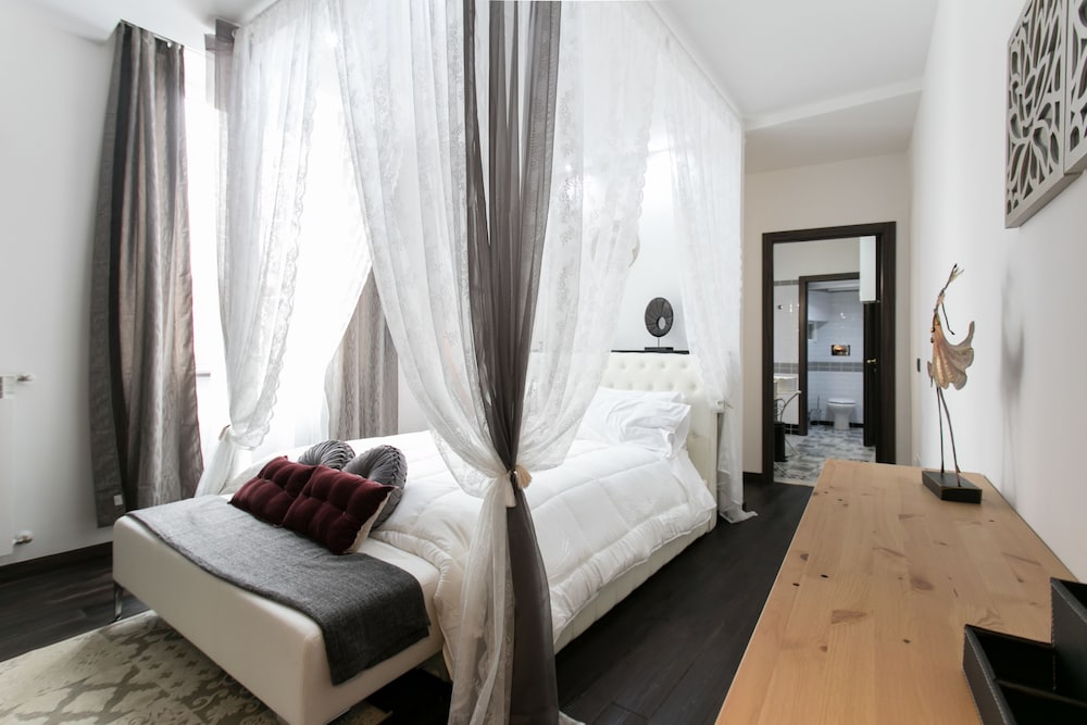 APARTHOTEL DEI MERCANTI 14/67