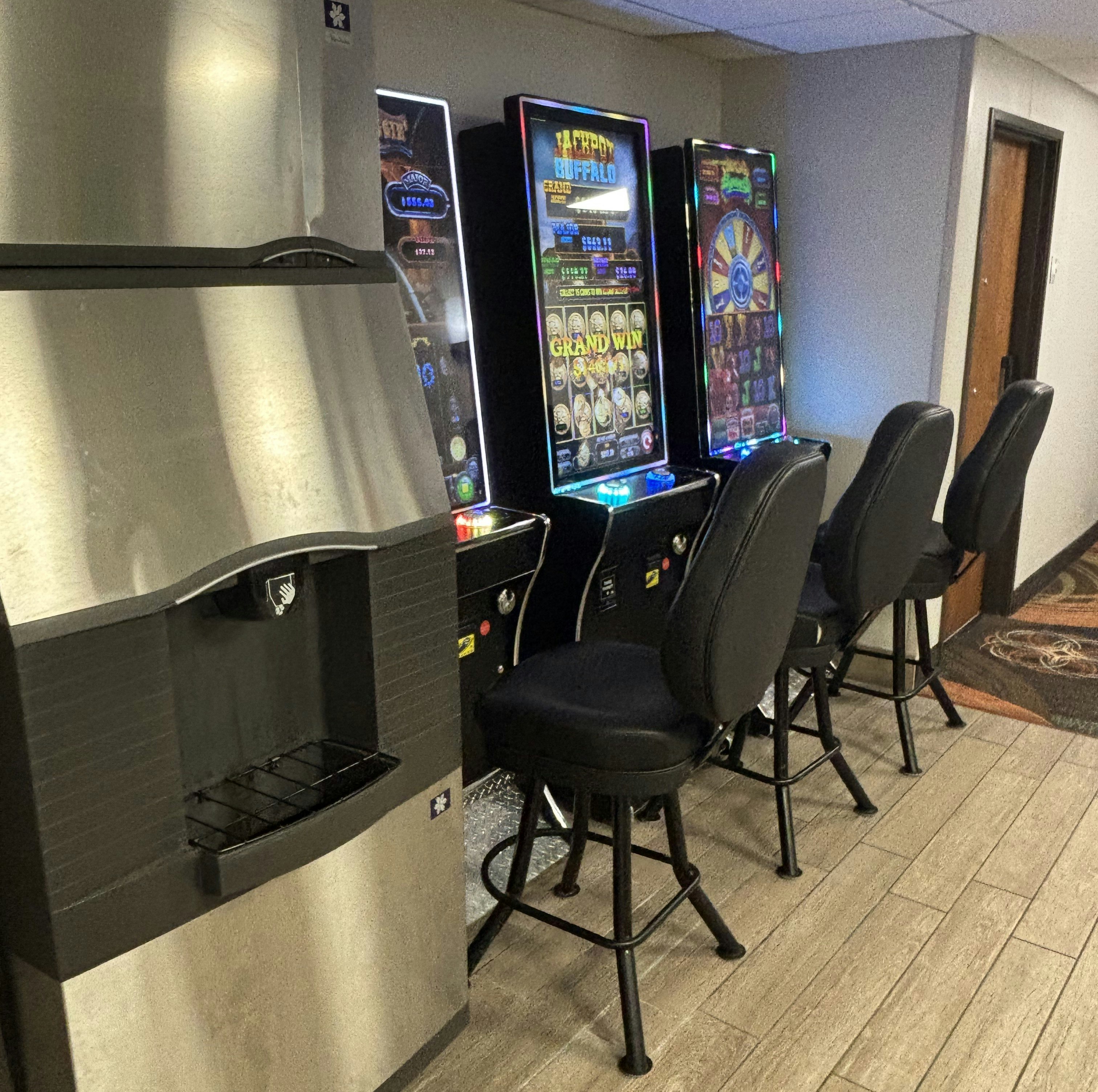 Red Roof Inn & Suites Tomah 49/57