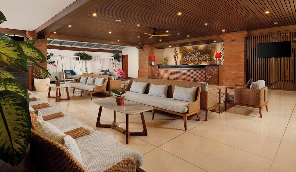 Aston Canggu Beach Resort 36/61