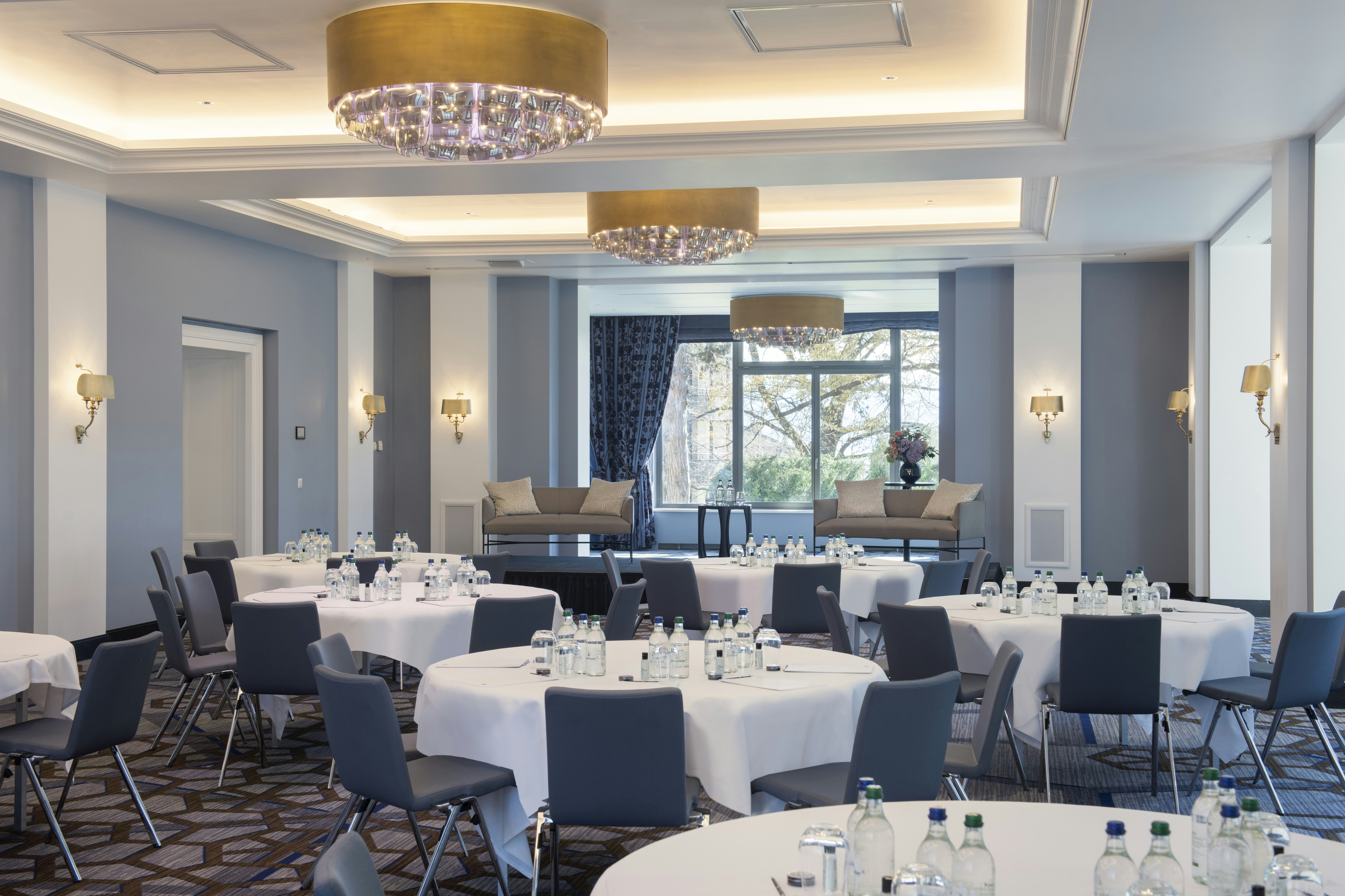 Royal Savoy Hotel and Spa Lausanne 77/84