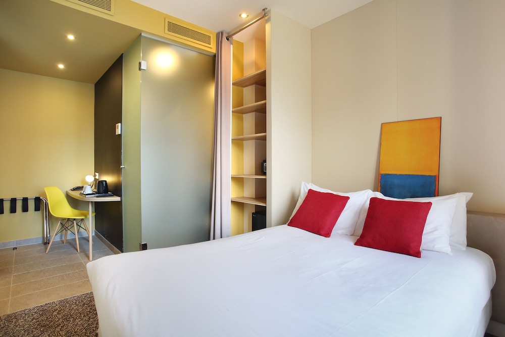 Hotel Auguste 8/24