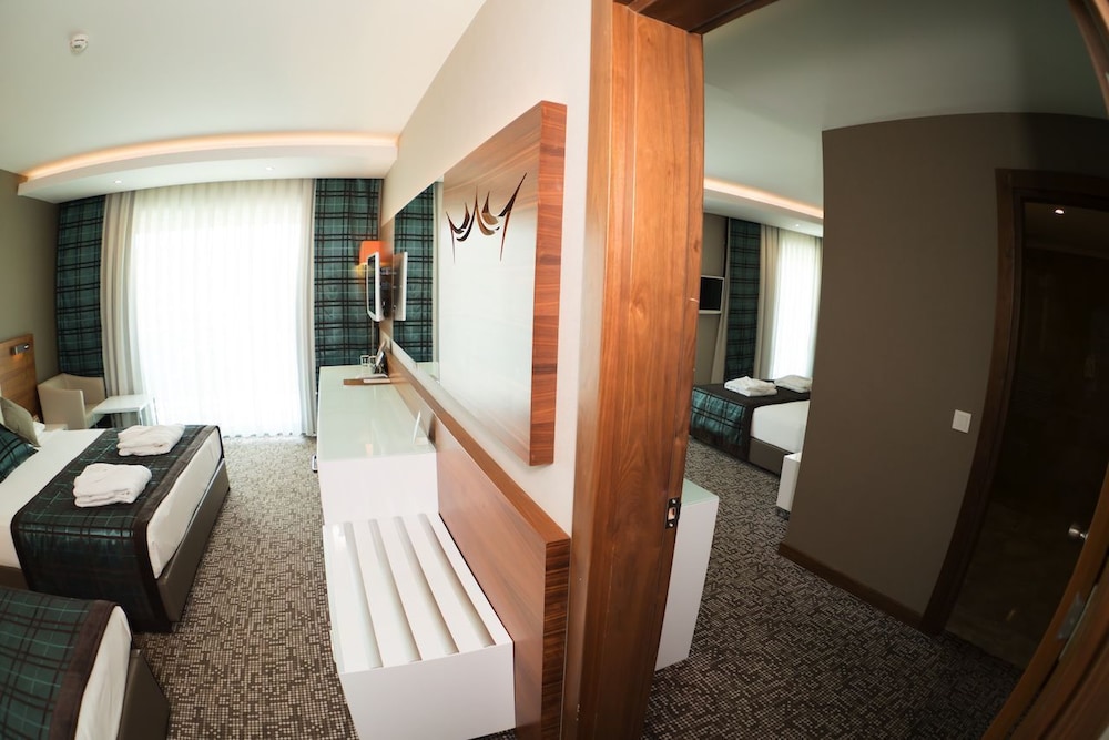 White City Resort 51/80