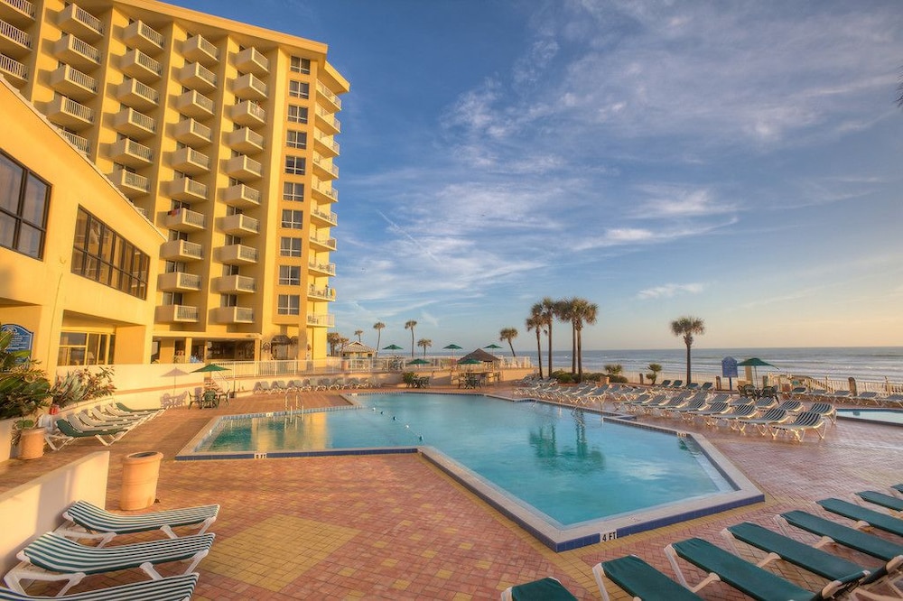 Renaissance Daytona Beach Oceanfront Hotel 6/60