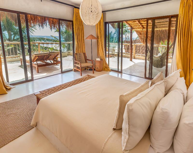 Master, Suite, Ocean Front