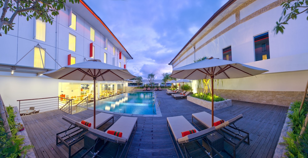 Harris Hotel And Conventions Denpasar Bali 58/66