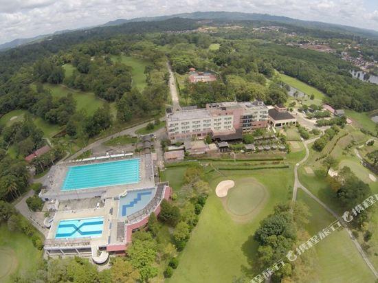Bintang Sintuk Hotel 22/23