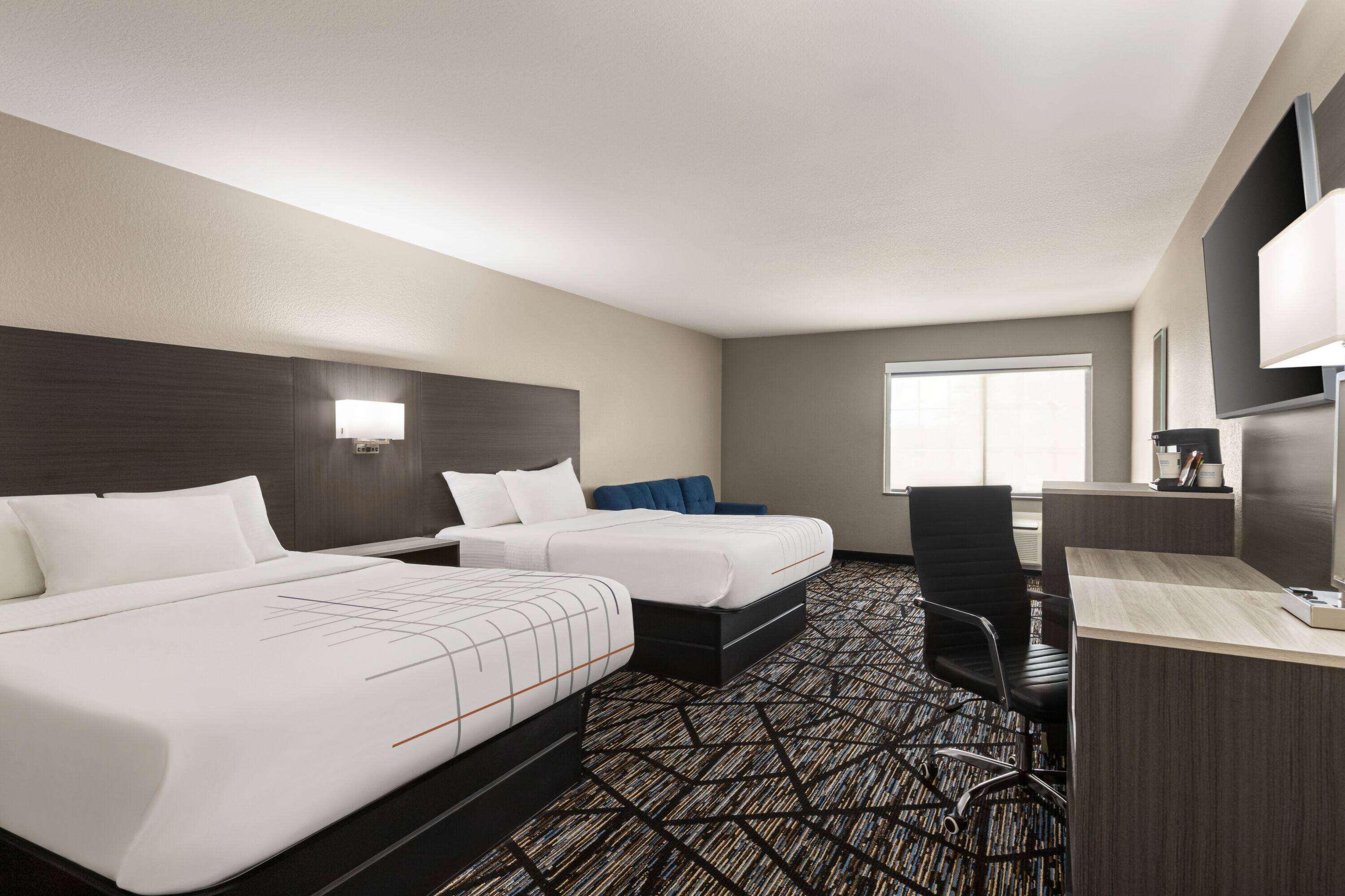 Efficiency, 2 Queen Beds