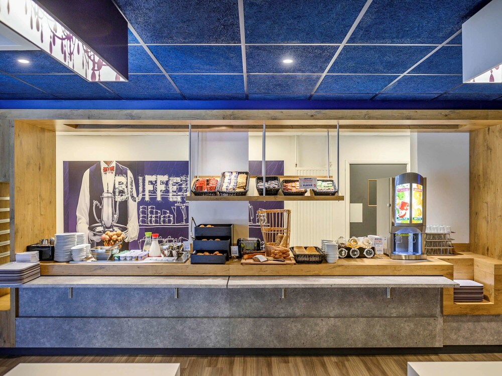 Ibis Budget St-Étienne Centre Gare Châteaucreux(Open. March 19) 56/71