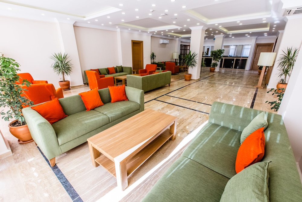 Club Marma Hotel 35/70