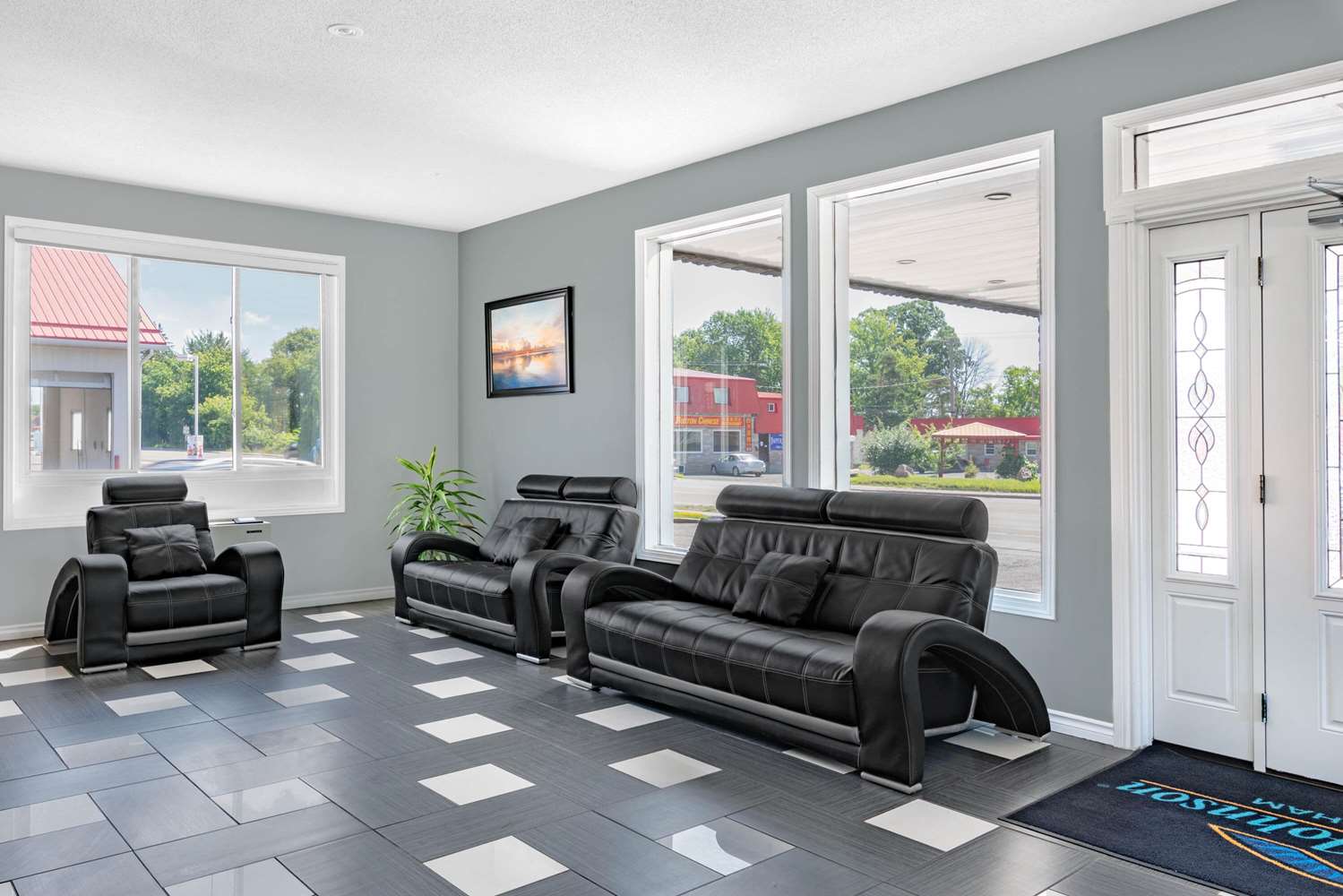 Howard Johnson by Wyndham Gananoque 16/30