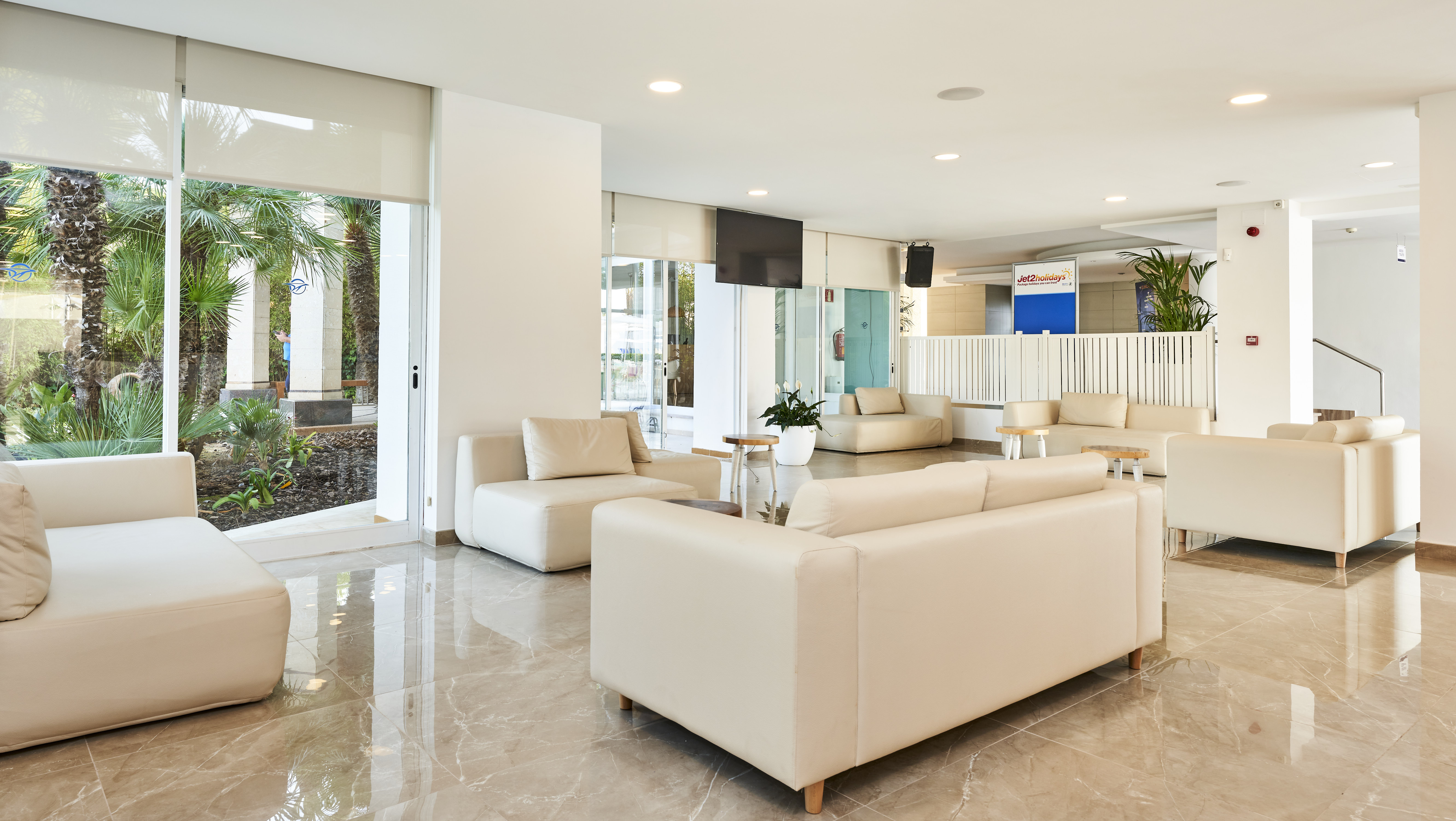 Globales Cala Bona Suites 40/56