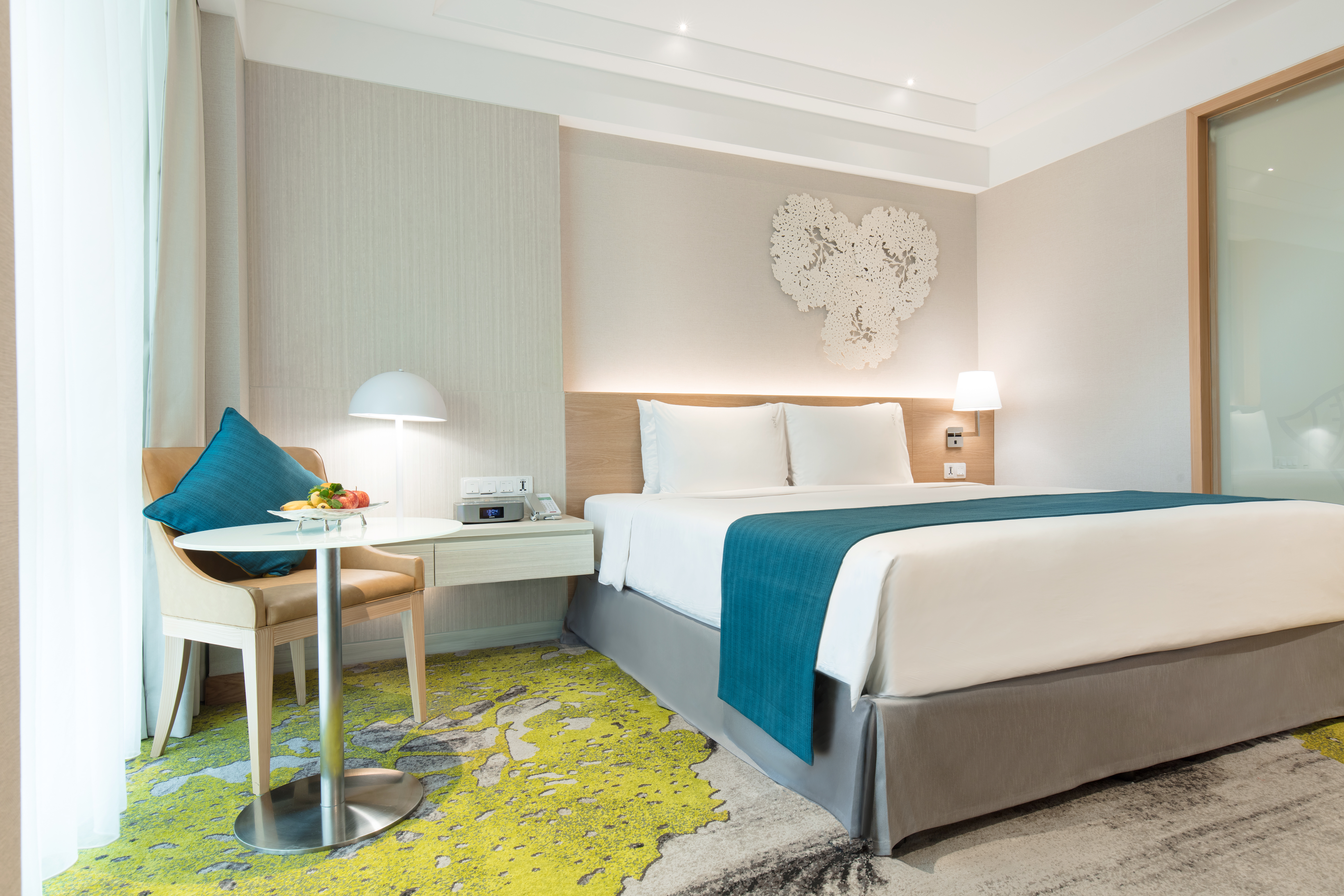 Standard, Double or Twin Bed