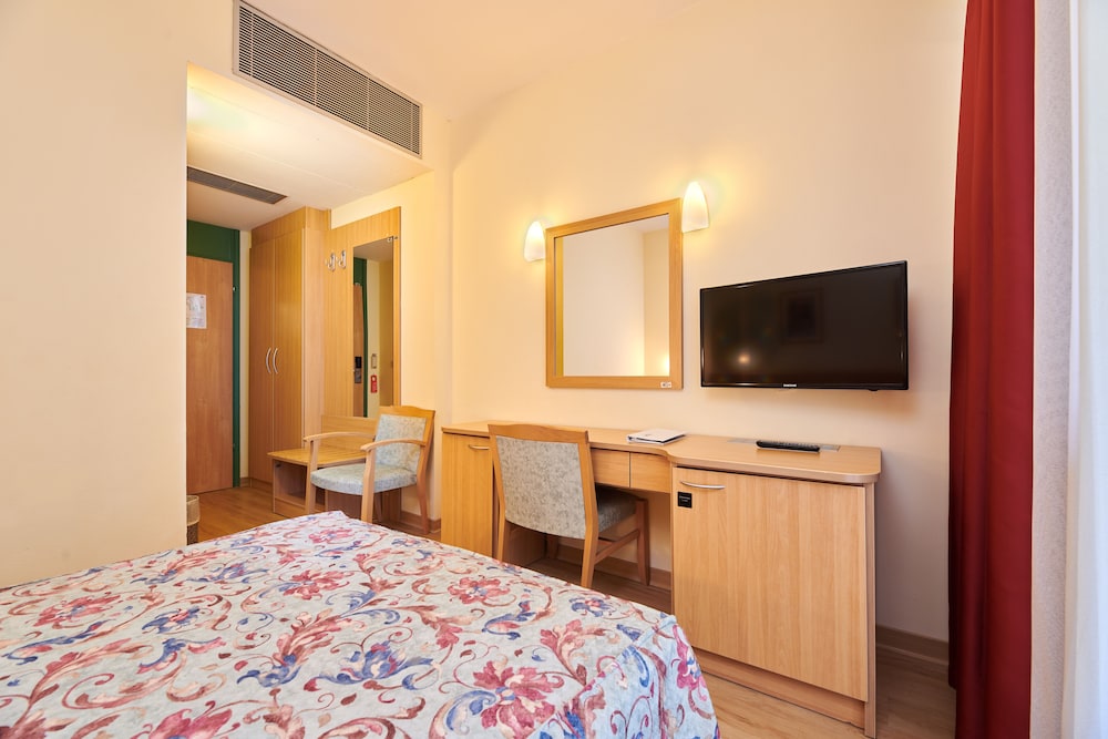 Hotel Aurora Plava Laguna 13/50