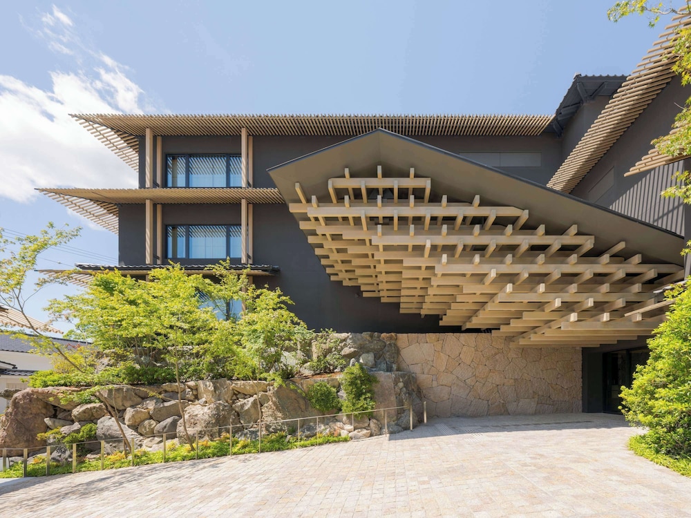 Banyan Tree Higashiyama Kyoto 8/65