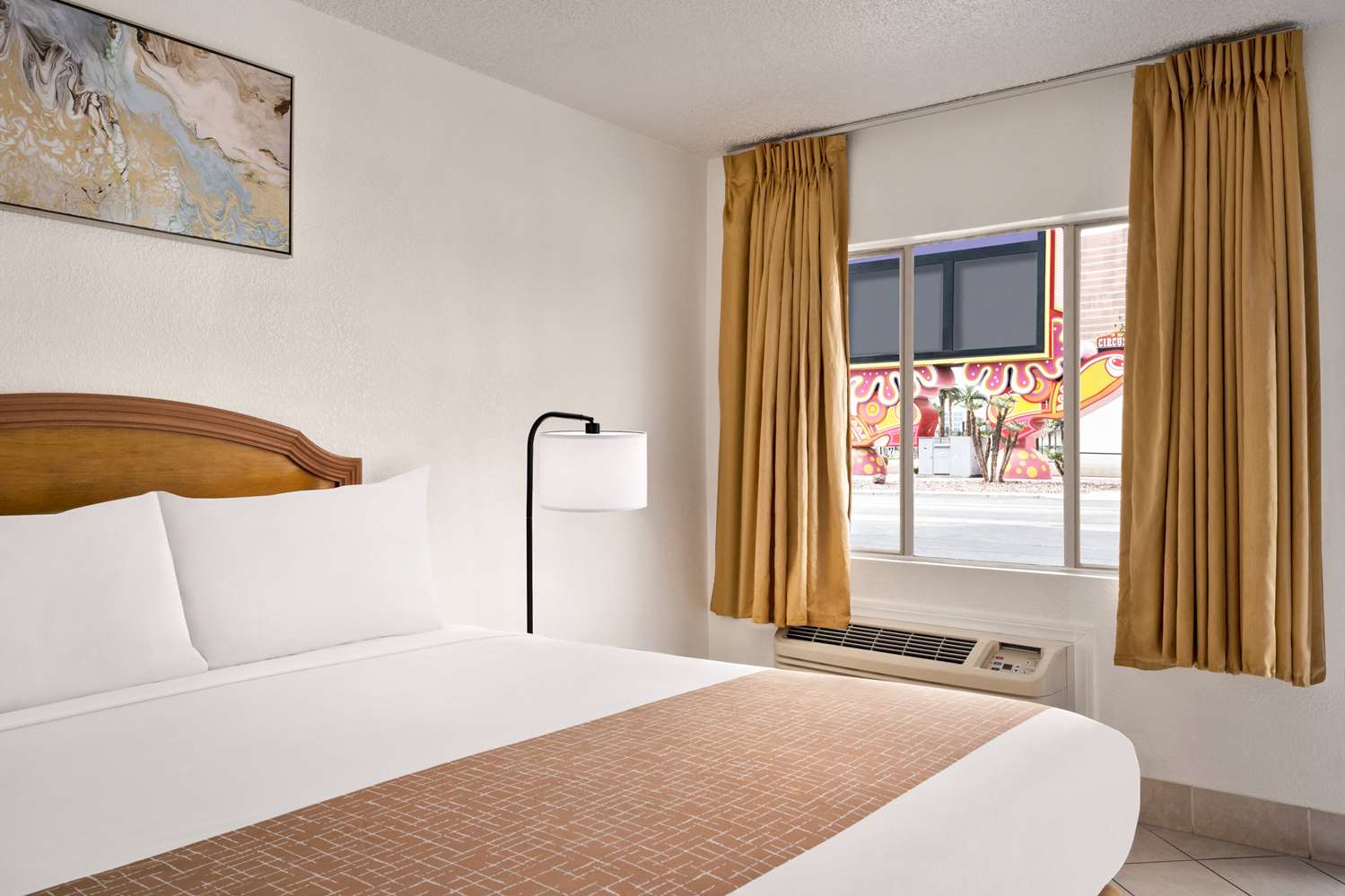 Travelodge By Wyndham Las Vegas 12/31