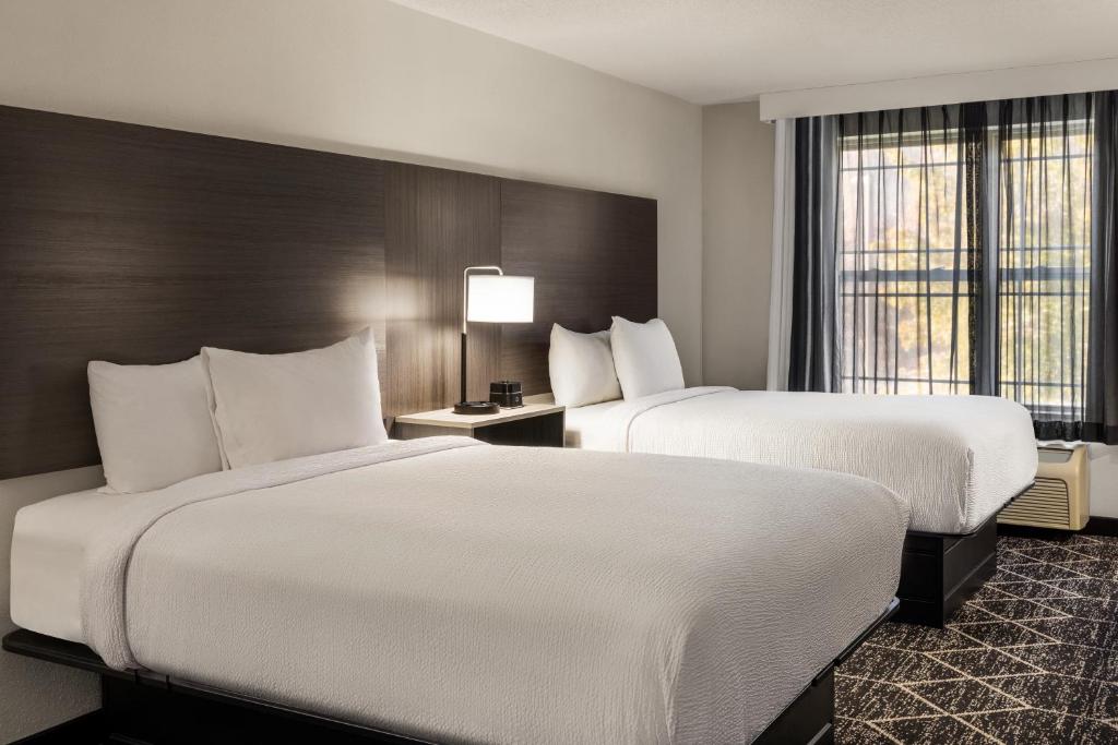 ROOM, 2 QUEEN BEDS