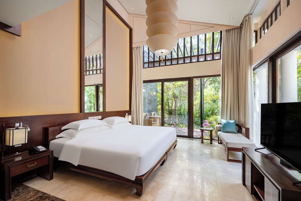 BANYAN TREE SANYA 20/50