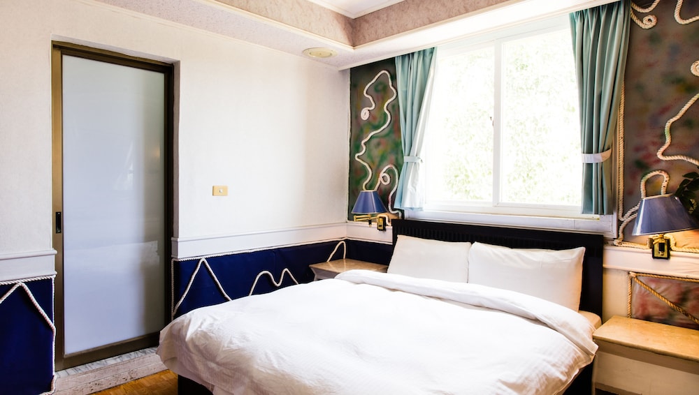 Dajenshan Hotel 7/63
