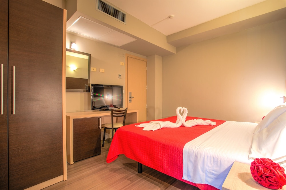 Hotel Aiglon 13/73