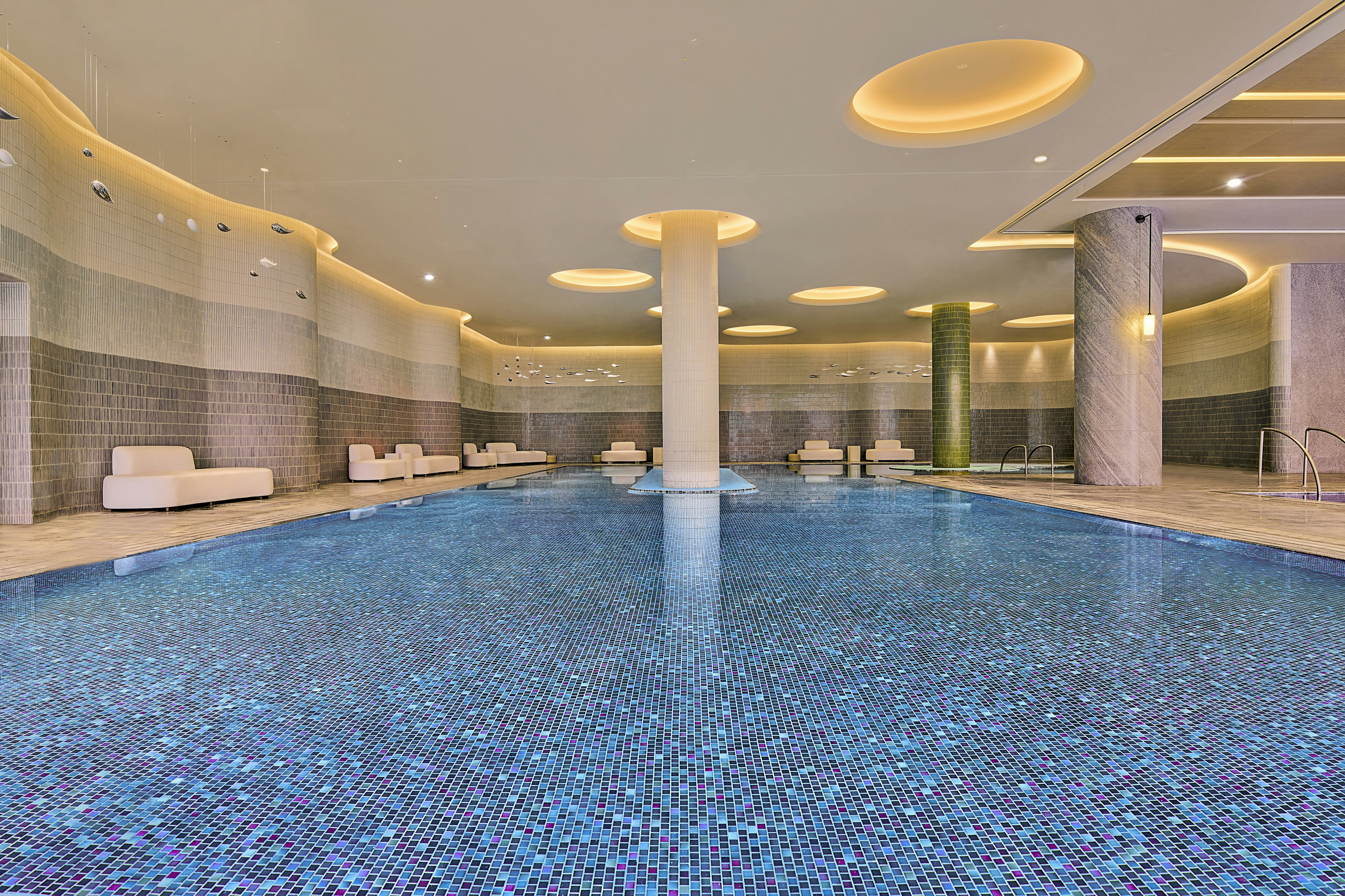 Secan Hotel Qingdao, Curio Collection by Hilton 23/37