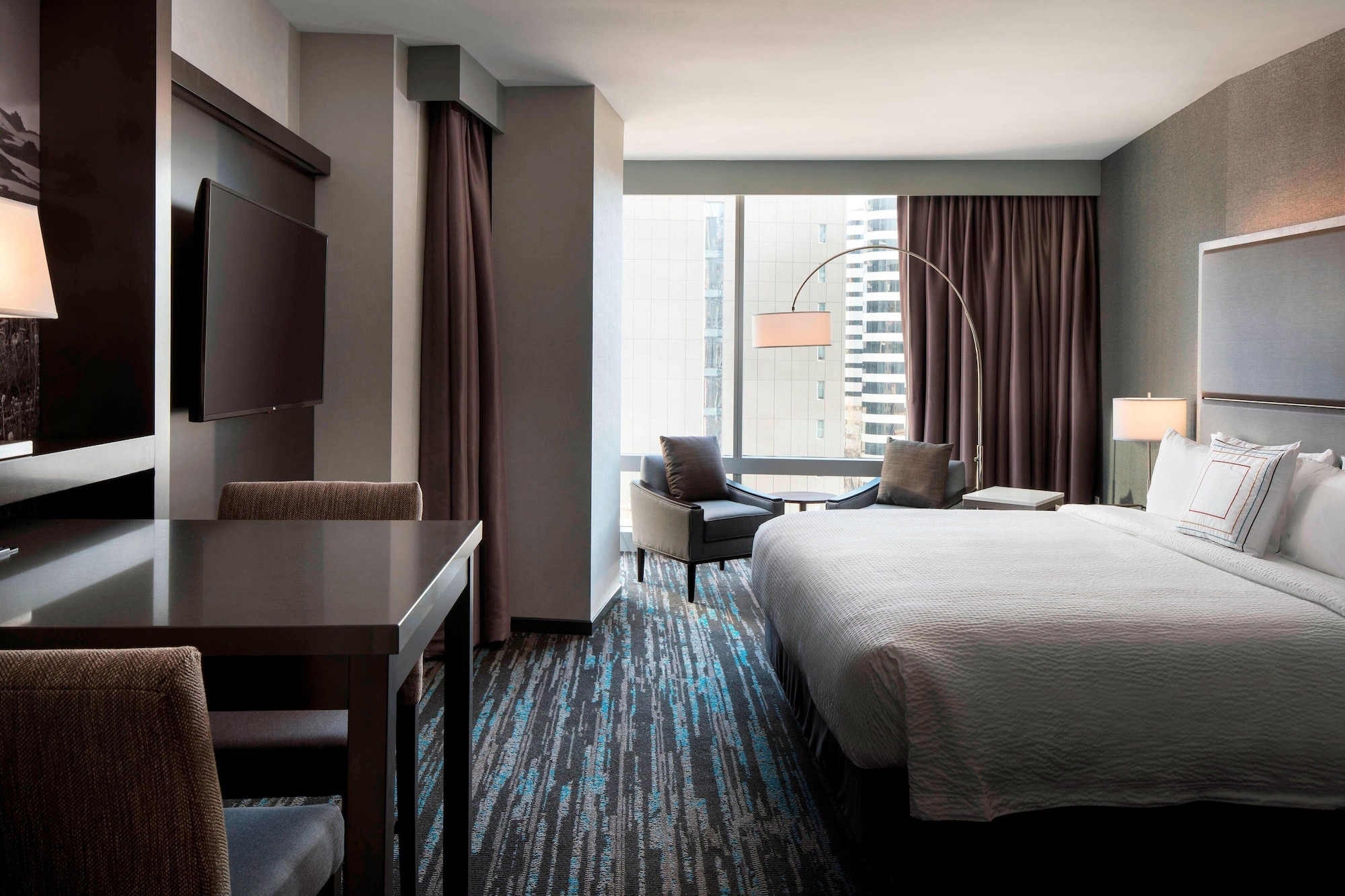 STUDIO, SUITE, KING BED, CITY VIEW