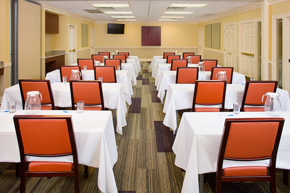 HYATT house Dallas/Addison 52/58
