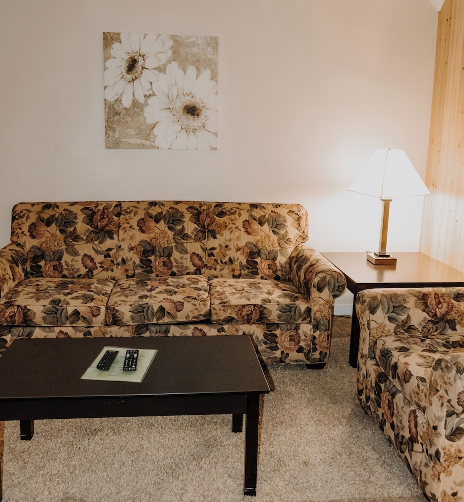 Carriage House Country Club 29/50