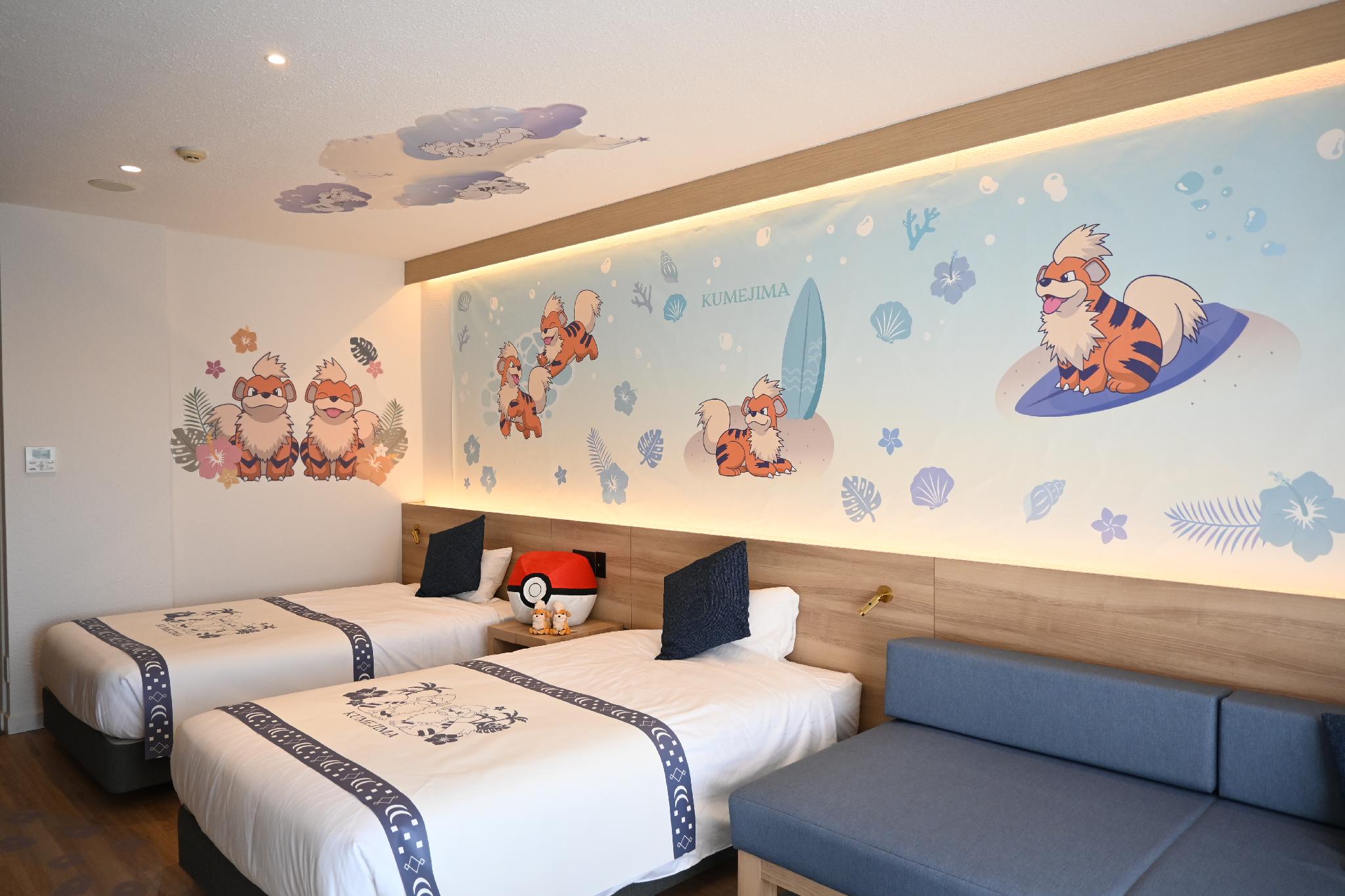 Semi Room, Sofa