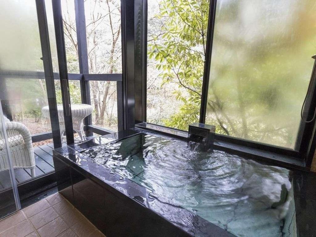 Takedao Onsen Koyokan Bettei Azalee 32/48