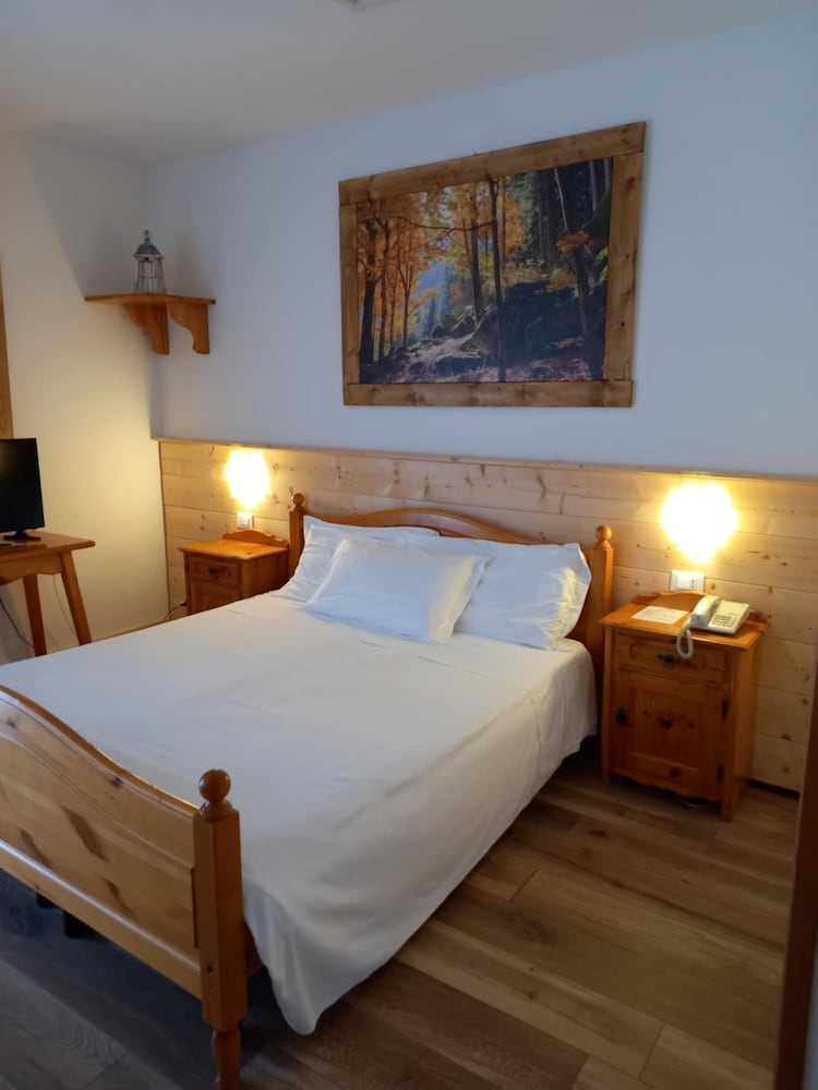 Hotel Scoiattolo 11/50