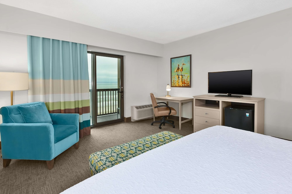 Hampton Inn And Suites Carolina Beach Oceanfront 19/48