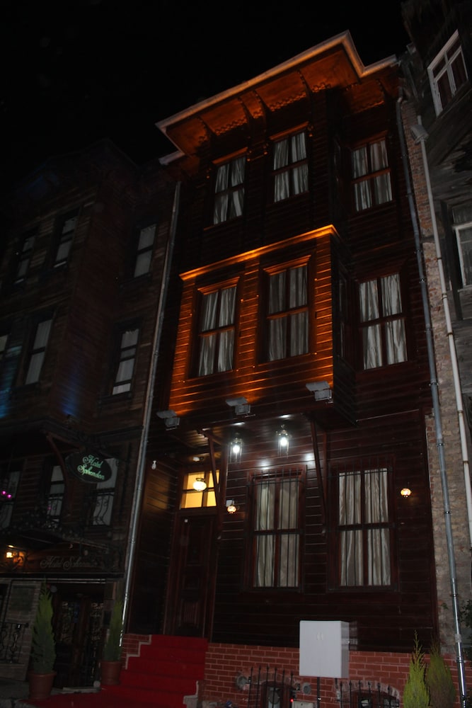 Nuray Hotel 3/54